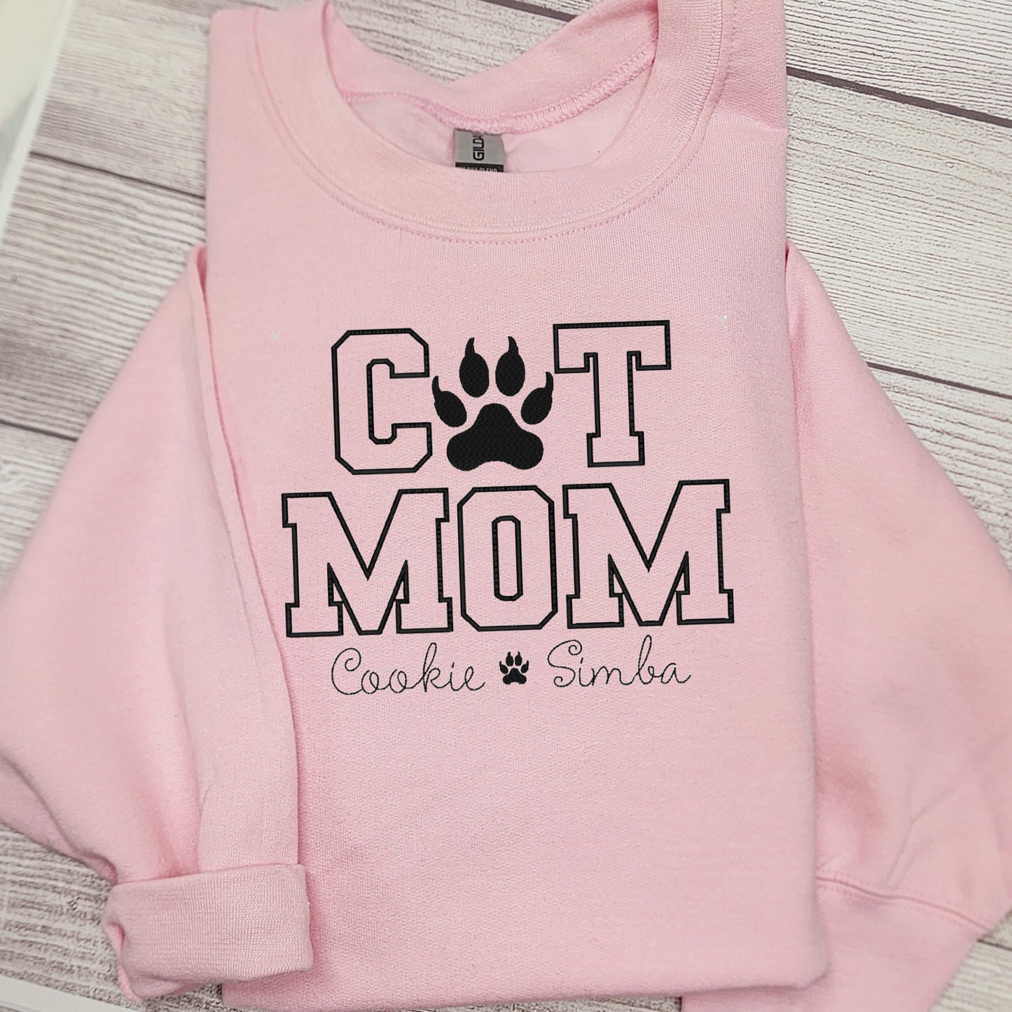 Personalized CAT MOM Sweatshirt Embroidered